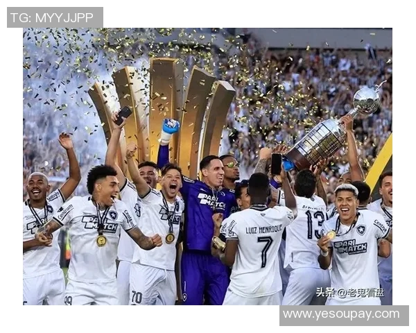 南美解放者杯皇家巴黎客场小胜